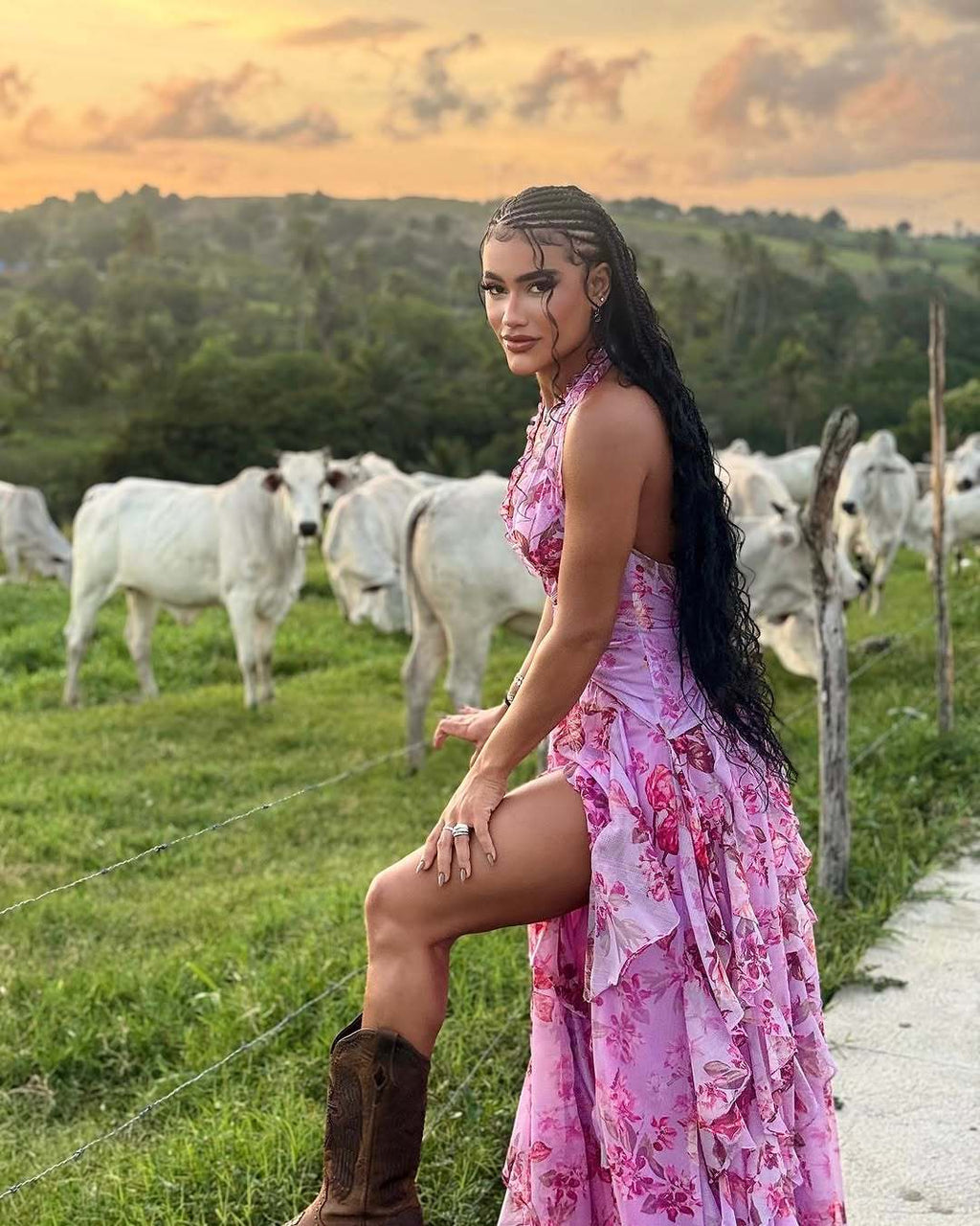 Sweet sleeveless halterneck floral sexy lotus leaf long dress