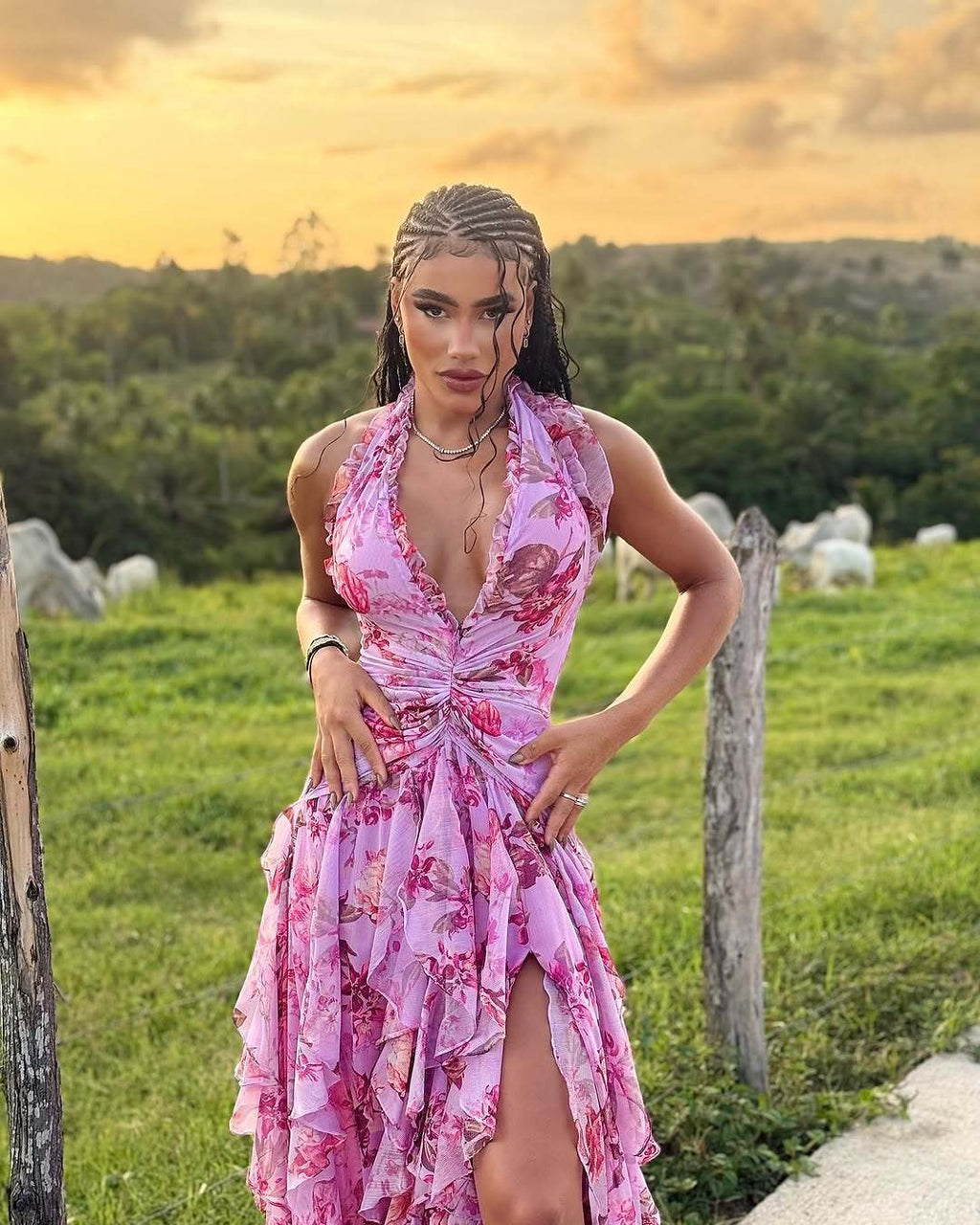 Sweet sleeveless halterneck floral sexy lotus leaf long dress