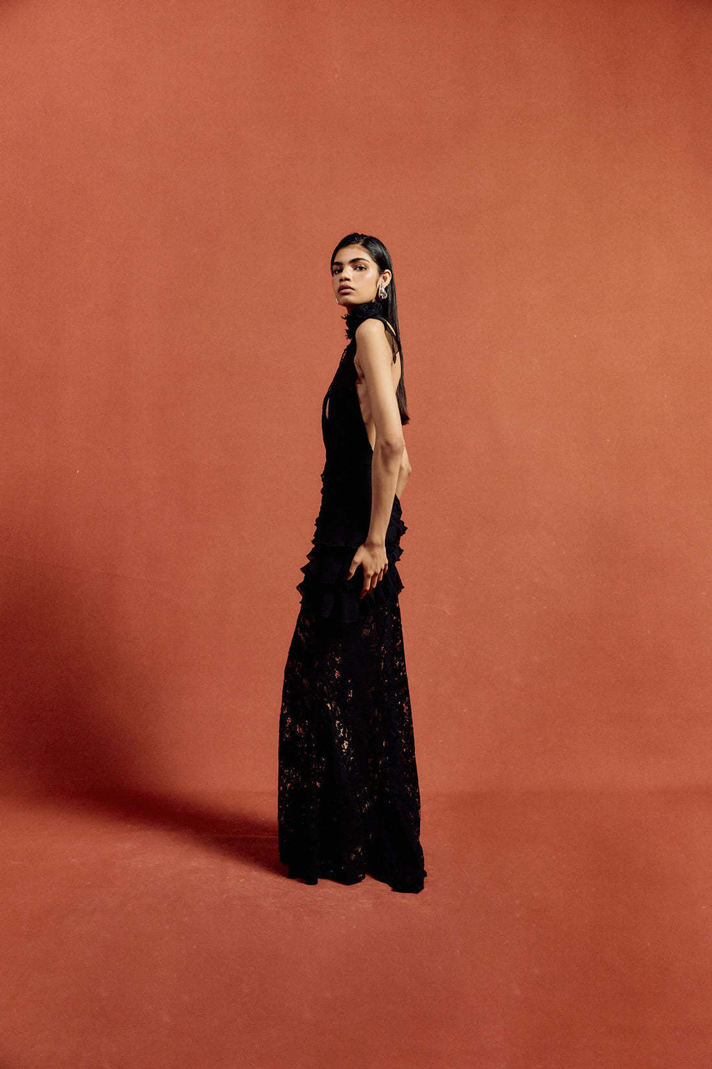 Sexy deep V halter neck lace slim fit evening dress