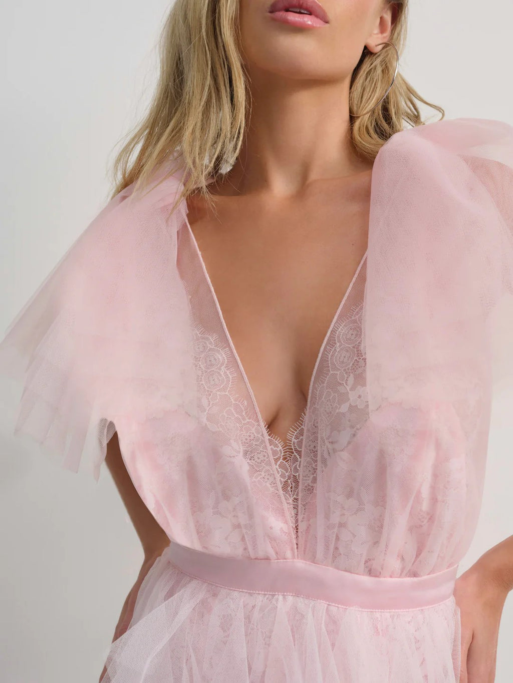 Pink V-neck lace stitching mesh dress Ruffled short sleeves high slit long dress