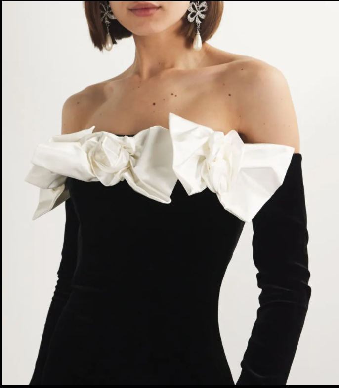 Yamaly Flower One Shoulder Maxi Dress - Black