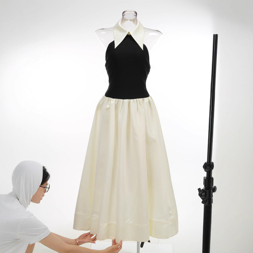 Black and white spliced halterneck sleeveless slim dress