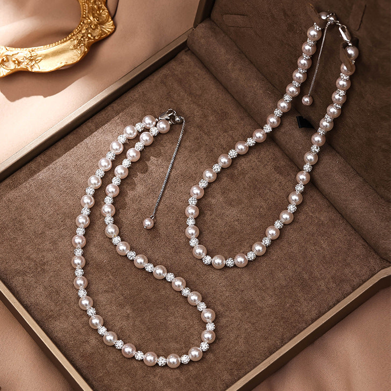 Manta Rose Pearl Bracelet and Necklace Set