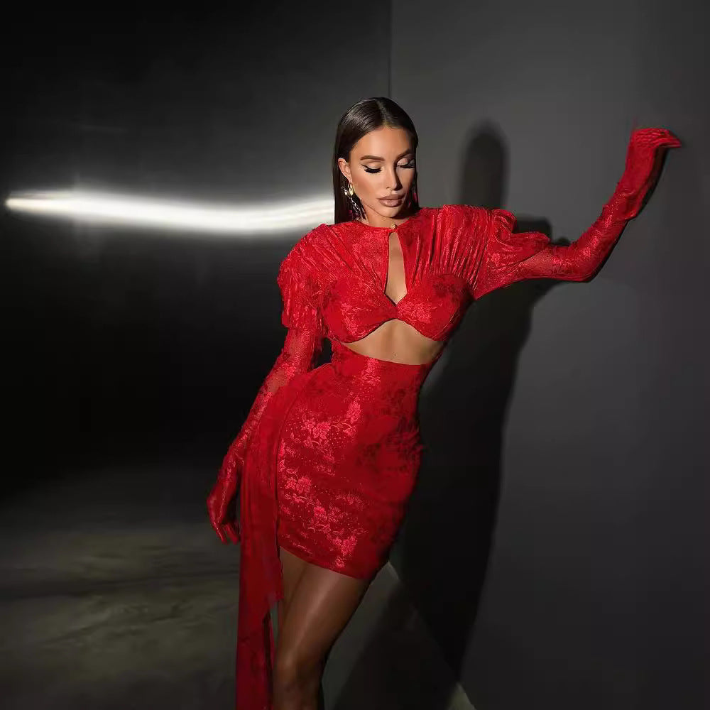 Irregular pleated hip-hugging dress