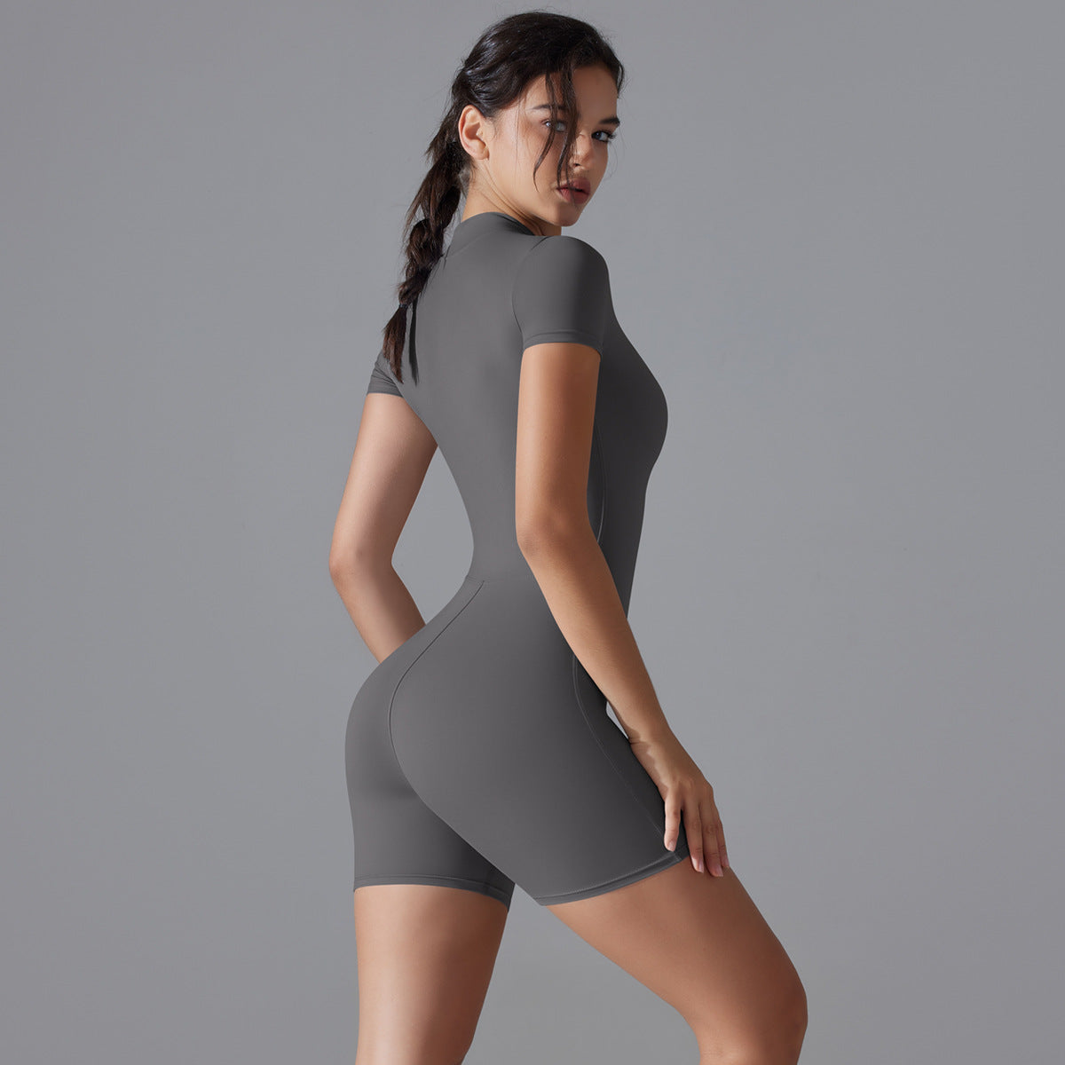 Short-sleeved zipper yoga one-piece athletic jumpsuit