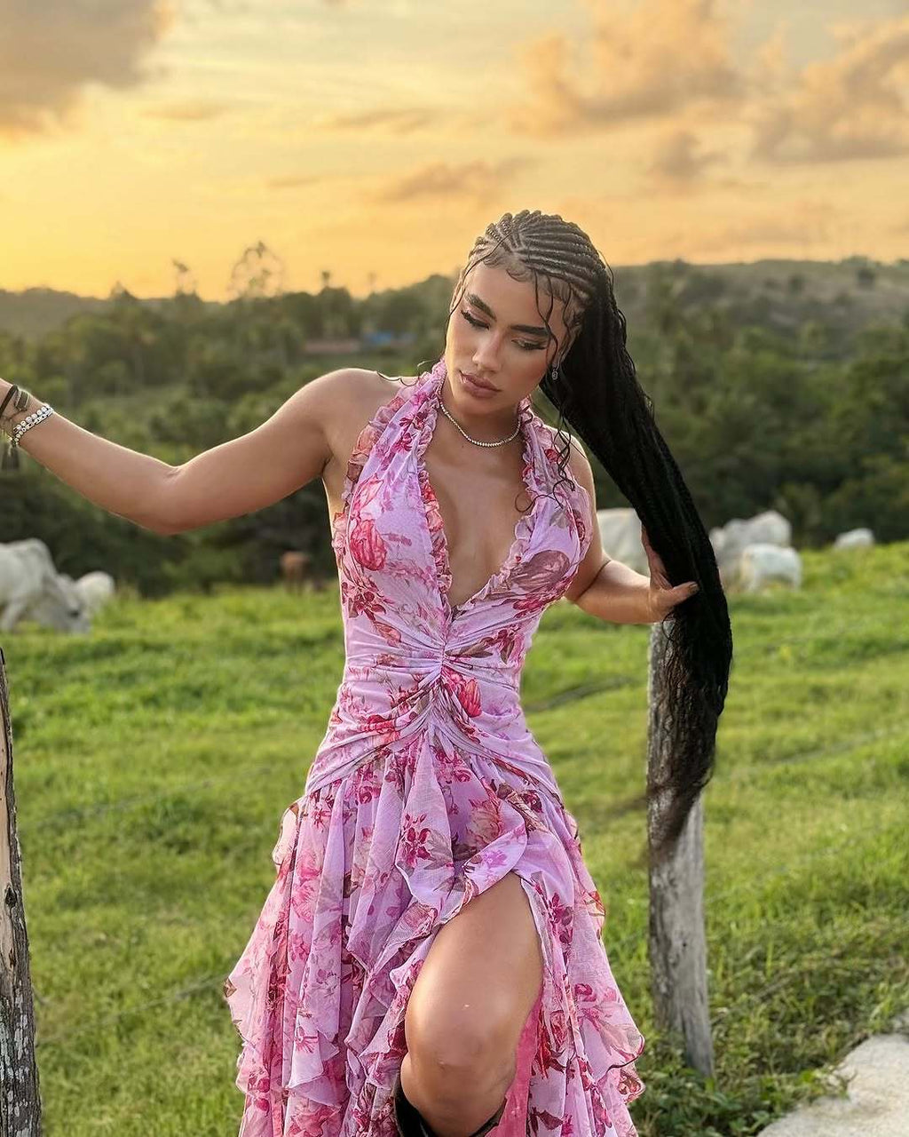 Sweet sleeveless halterneck floral sexy lotus leaf long dress